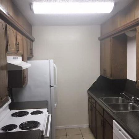 One Bedroom Close To Fort Sill! Lawton Eksteriør bilde